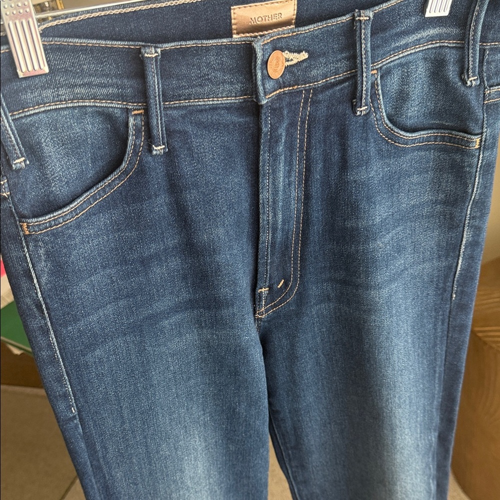 MOTHER Hustler Ankle Fray Jeans